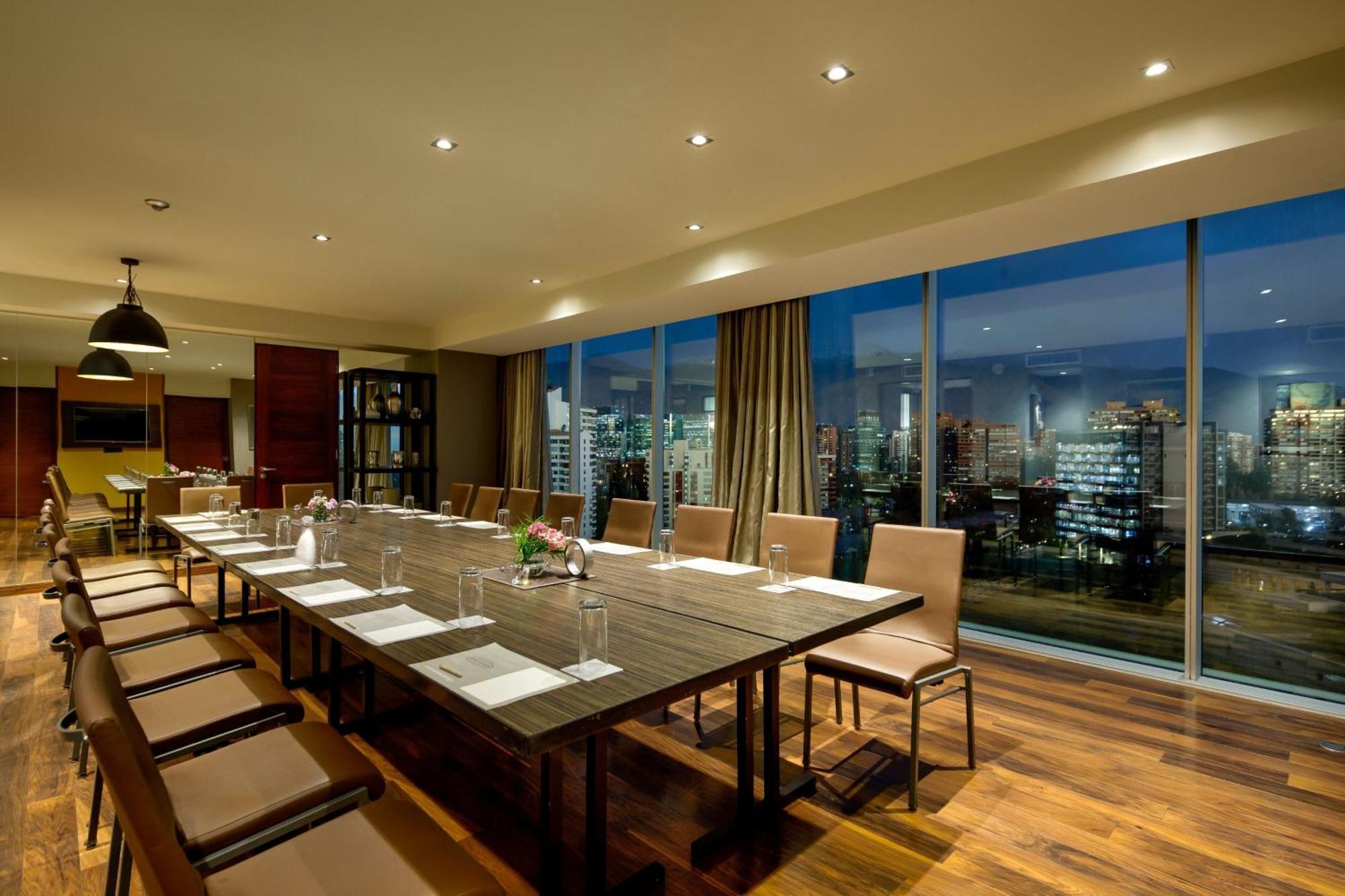 Renaissance Santiago By Marriott Hotel Kültér fotó
