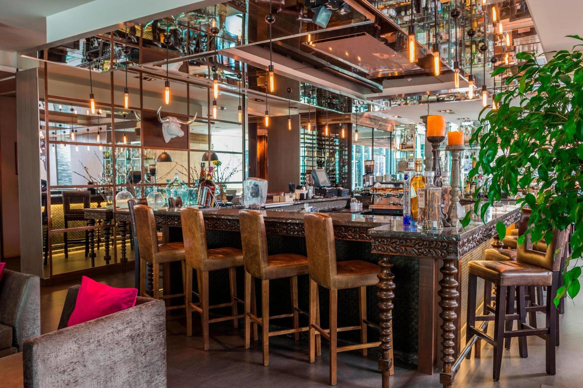 Renaissance Santiago By Marriott Hotel Kültér fotó