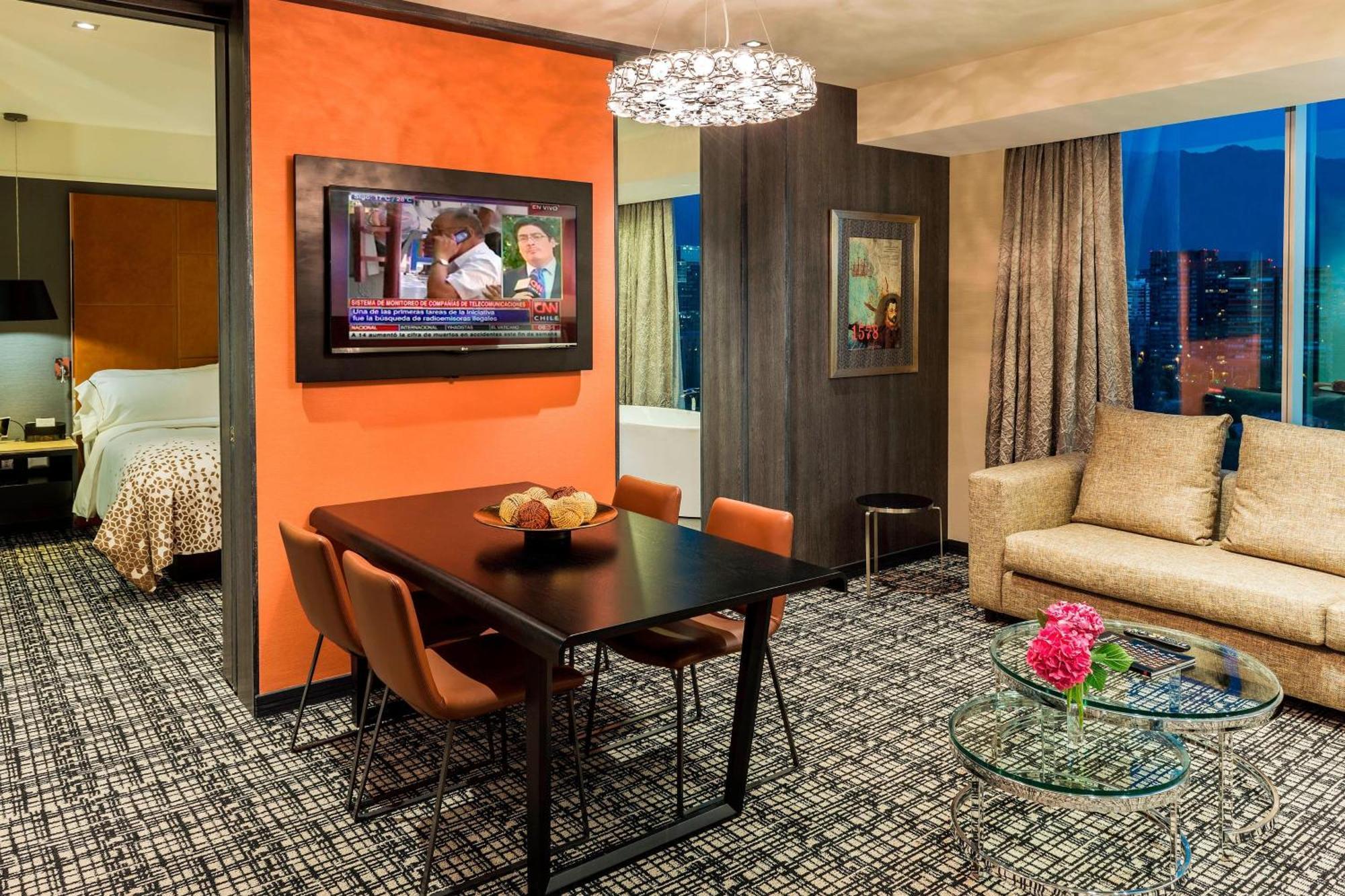 Renaissance Santiago By Marriott Hotel Kültér fotó
