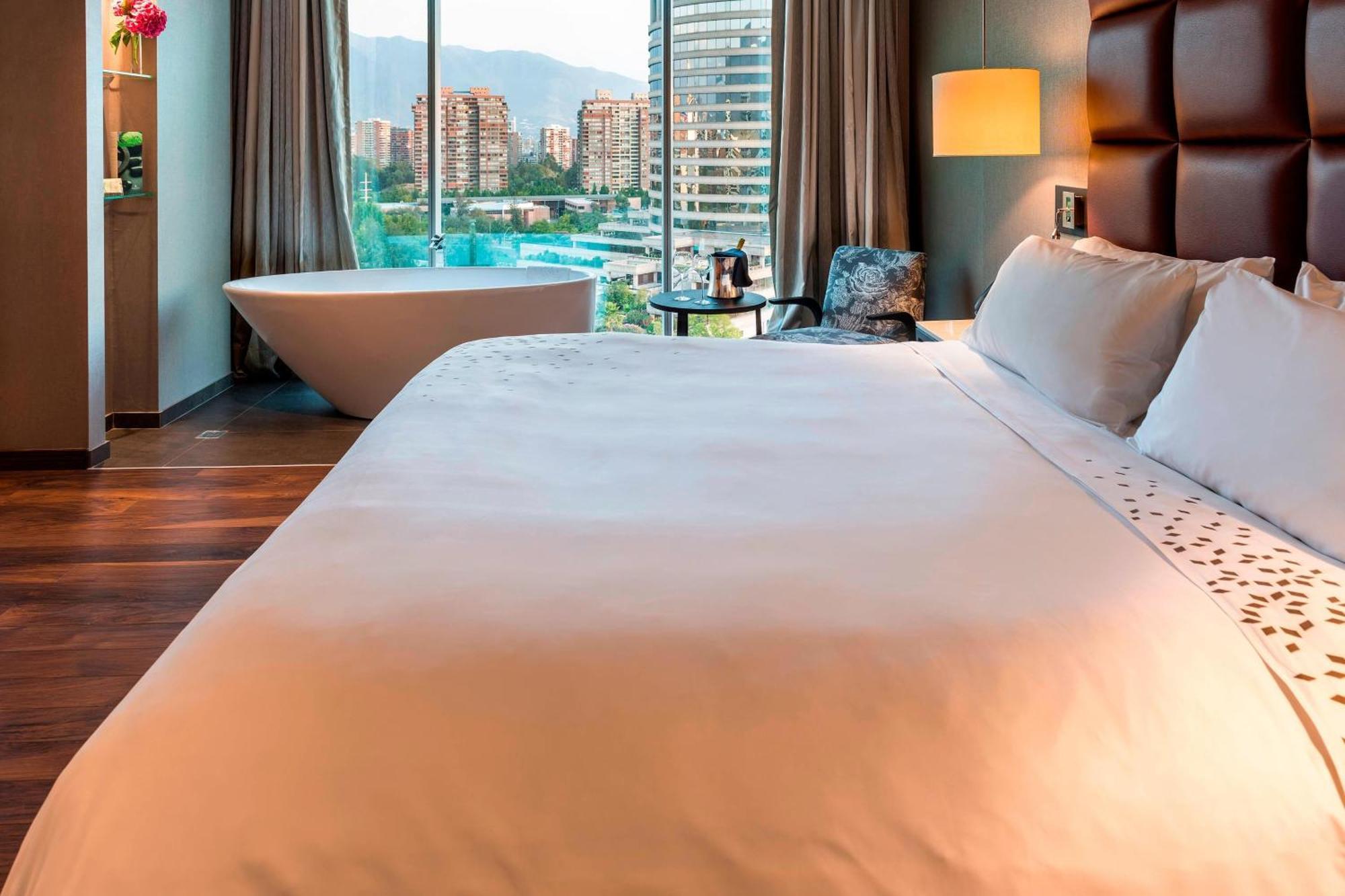 Renaissance Santiago By Marriott Hotel Kültér fotó